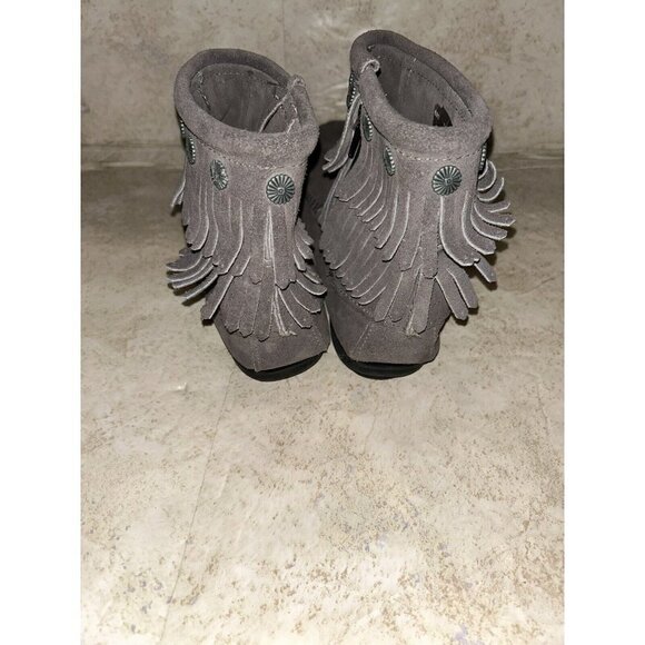 Minnetonka Double Fringe Gray Suede Moccasin Ankle Zip Booties Women 9.5 - Picture 6 of 9